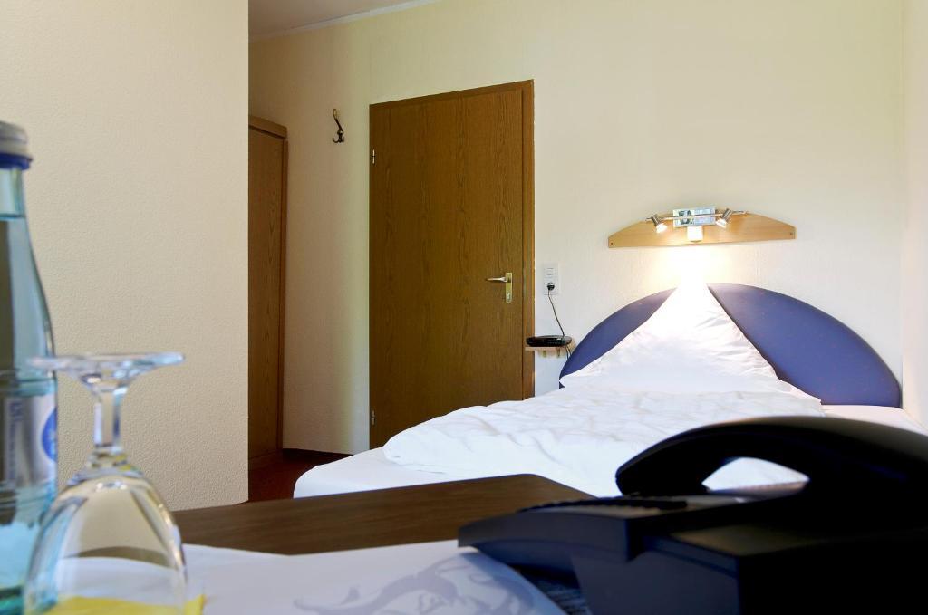 Gasthof & Landhotel Ohrnbachtal Weilbach Exteriör bild